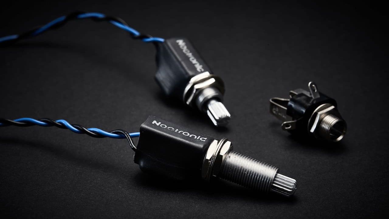 Noatronic Wireless Guitar System