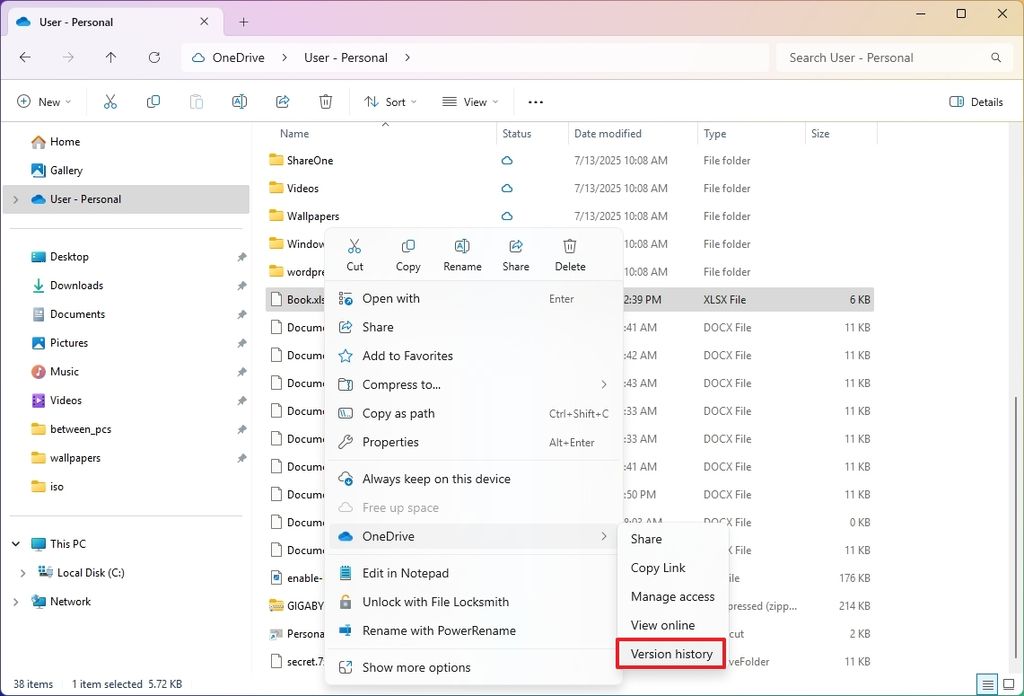 File Explorer OneDrive Version history option