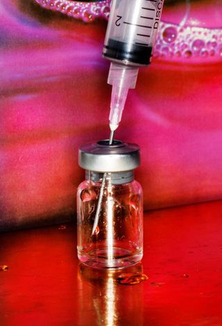 Cosmetic dermatology tools (syringe in jar)
