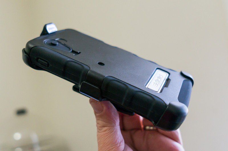 Seidio Convert with kickstand