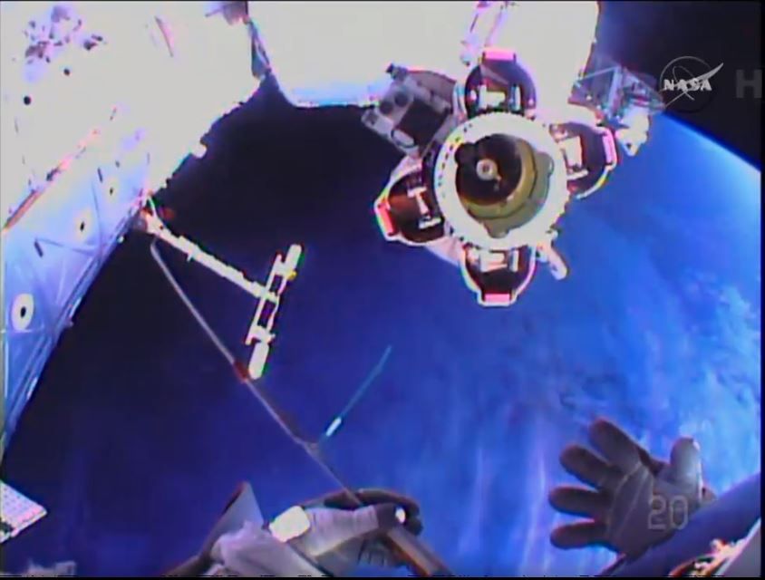 Astronaut Reports Minor Water Leak in Spacesuit Helmet After Spacewalk