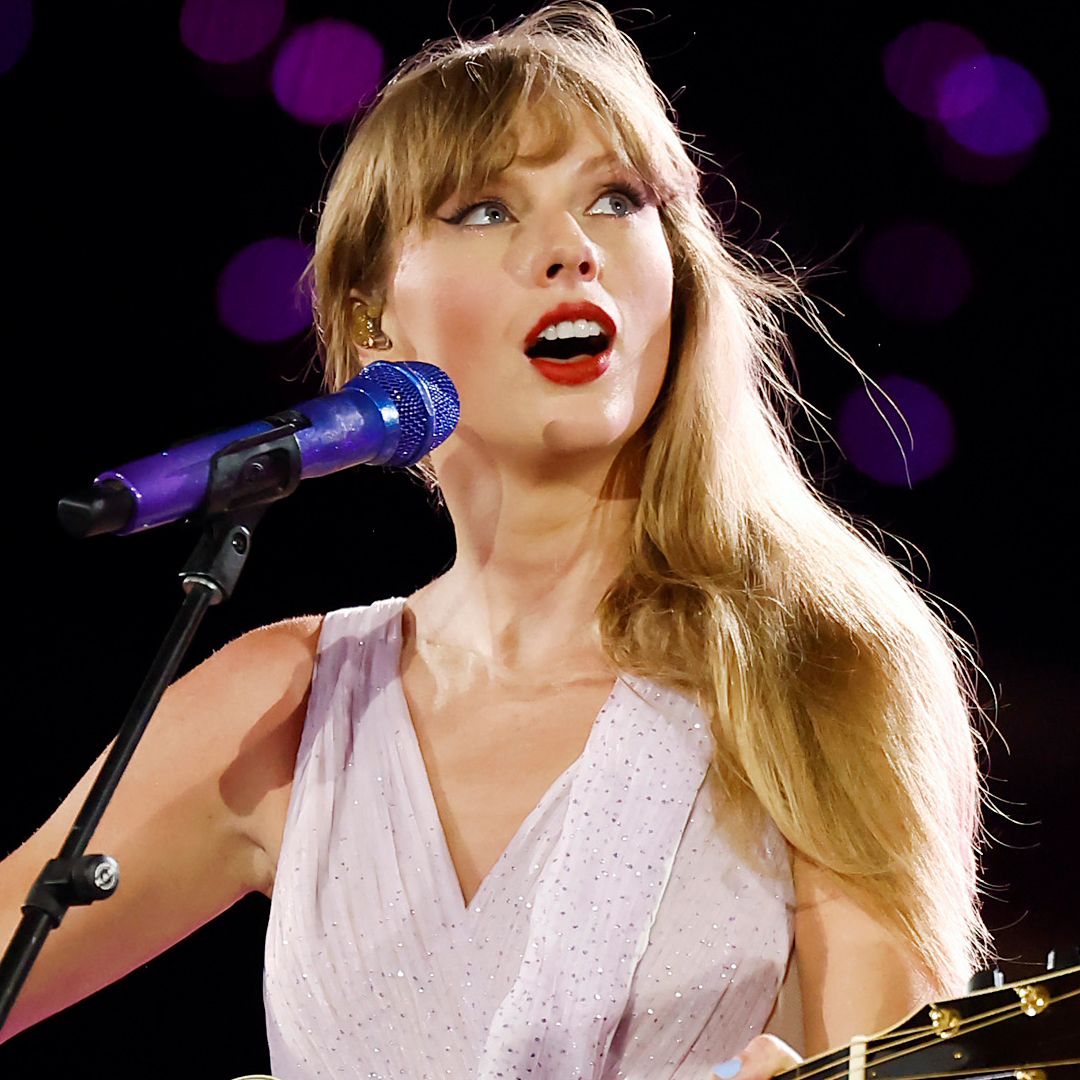 Taylor Swift styled a little lavender purple dress for her first public sighting since her wedding