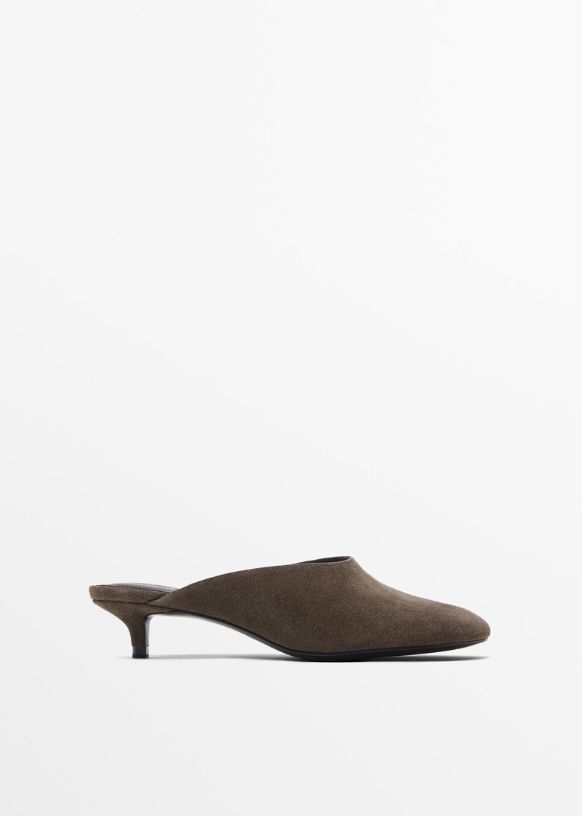 Image of brown pump heels
