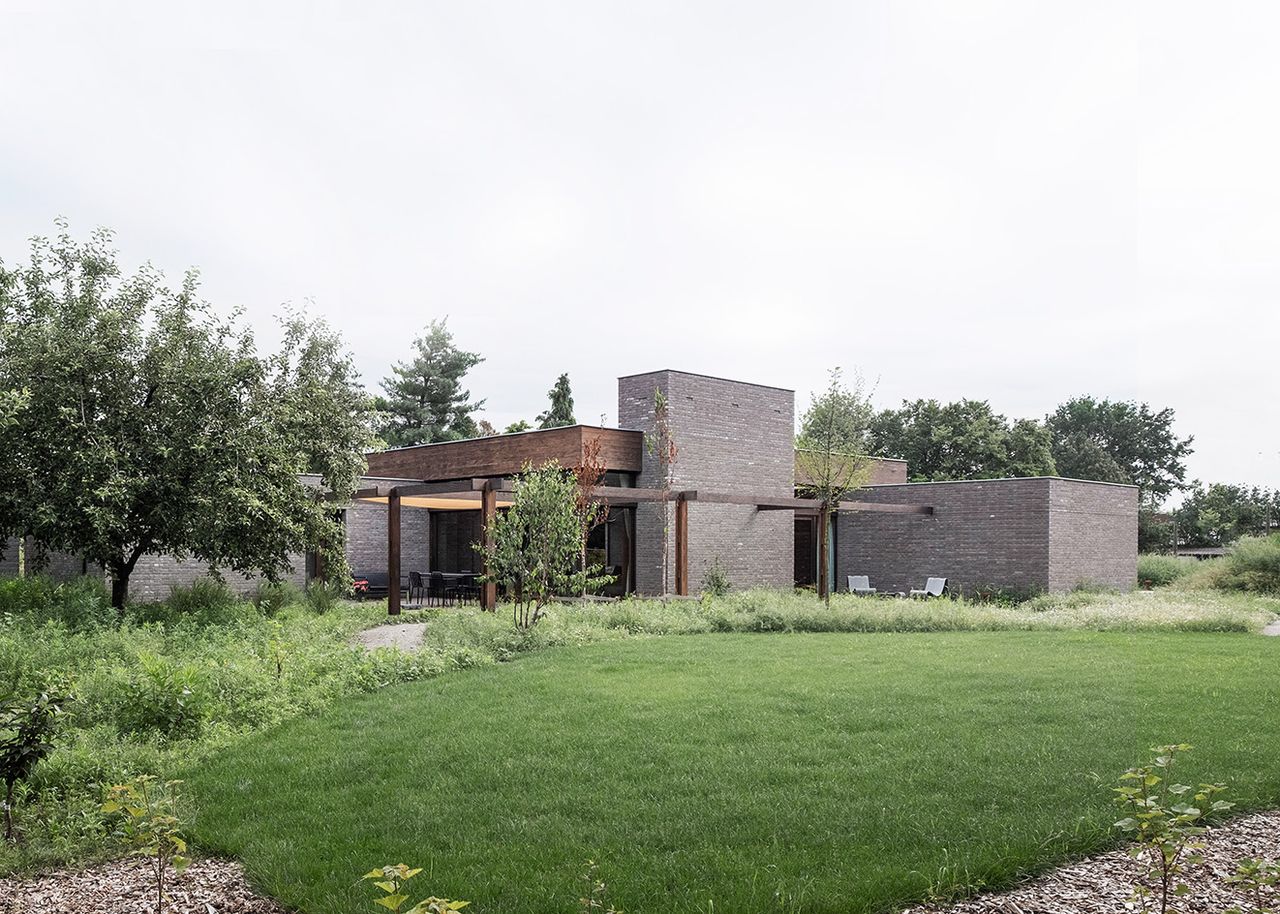 belgian brick bungalow in the fields