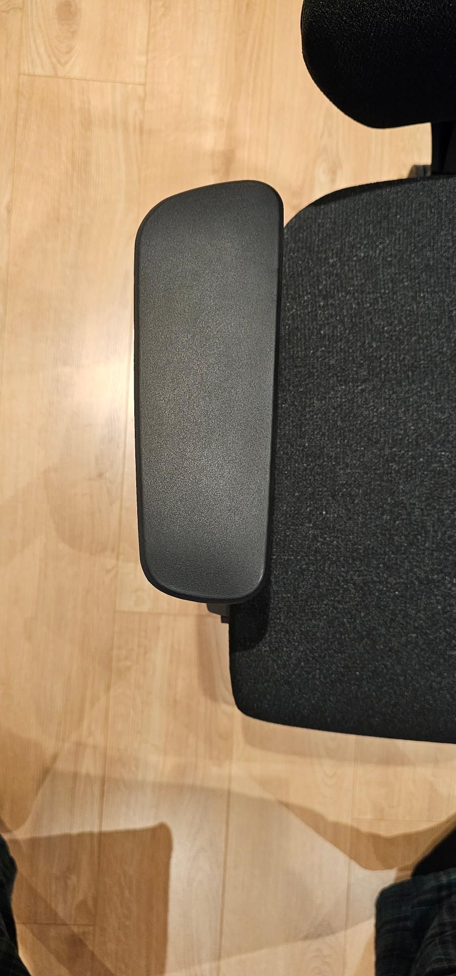 FlexiSpot BS12B-Pro during our review