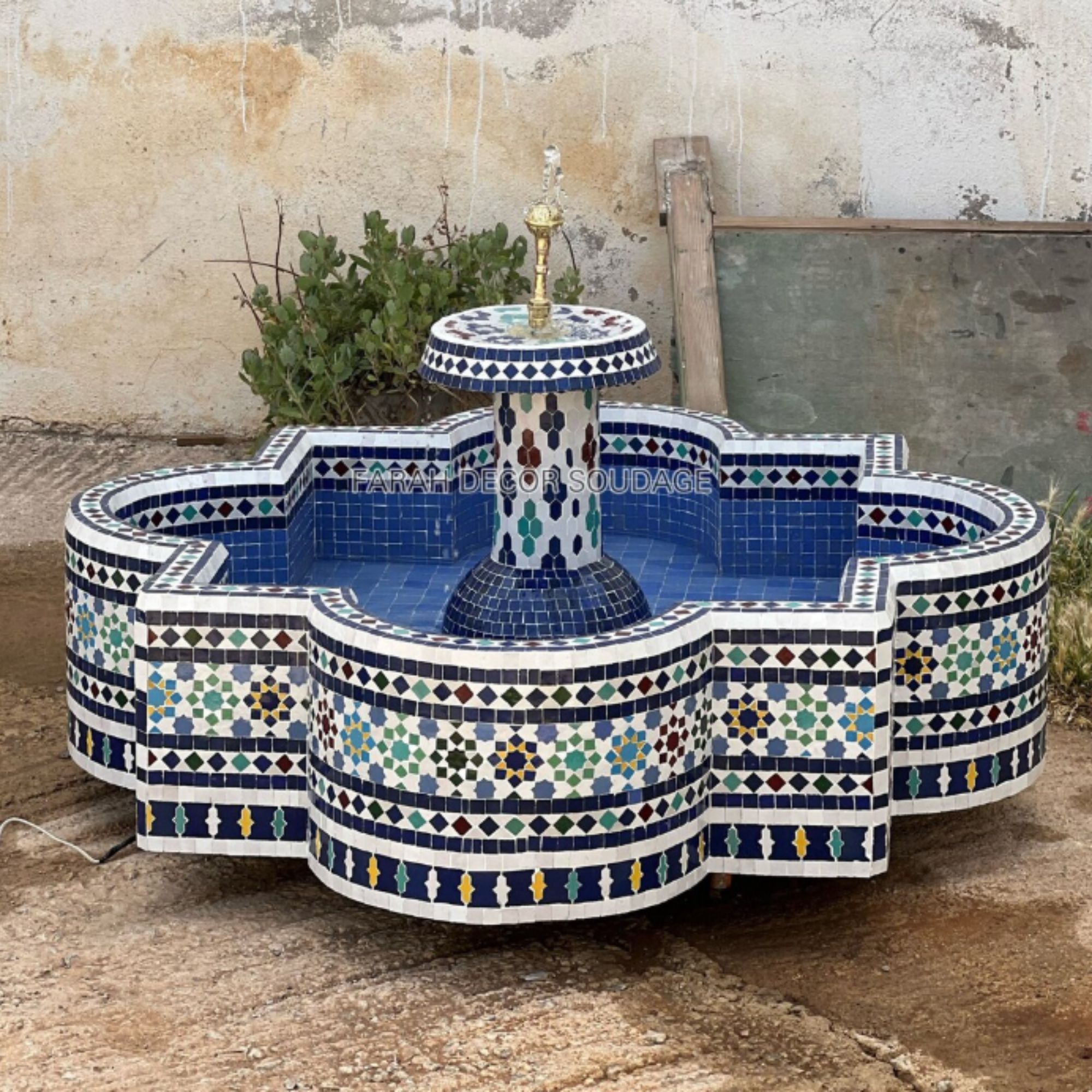 Round Mosaic Fountain