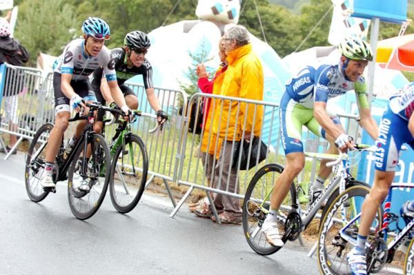 Tom Danielson (Garmin-Cervelo) follows Ivan Basso (Liquigas-Cannondale) in the finale.