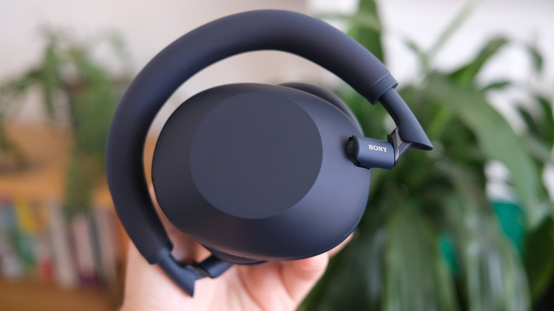Sony WH-1000XM6 review