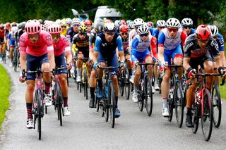 Peloton in best sale bike racing