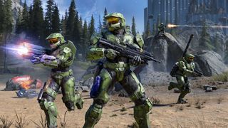 Three Halo Infinite Spartans in a battle