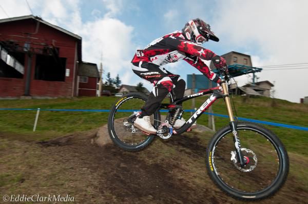 Aaron Gwin showed some blazing speed on Saturday with a nearly 12-second margin over the field in his qualifying run.