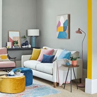 Grey living room with yellow accent stripe
