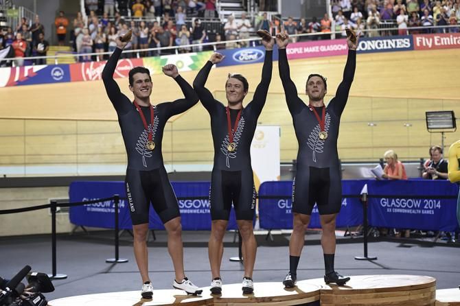 Men's team sprint winners New Zealand: Ethan Mitchell, Sam Mitchell, Edward Dawkins