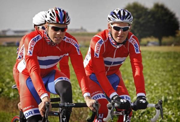 Edvald Boasson Hagen and Gabriel Rasch in Norwegian colors
