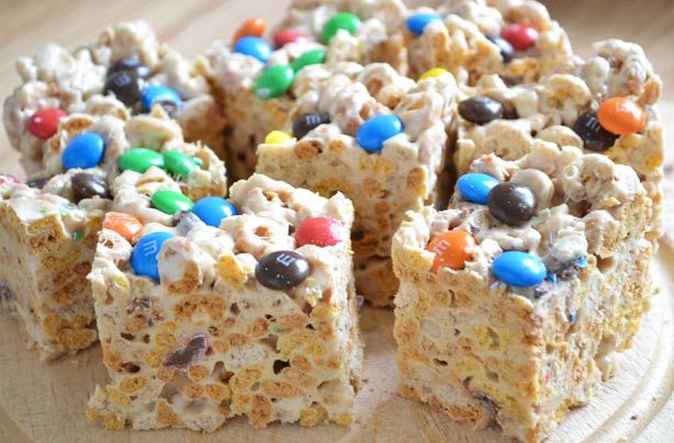 Cheerios and peanut butter bars | Snack Recipes | GoodtoKnow