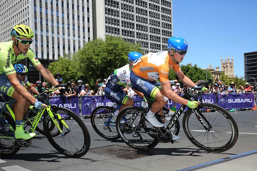Simon Gerrans (Orica-GreenEdge) takes the corner carefully