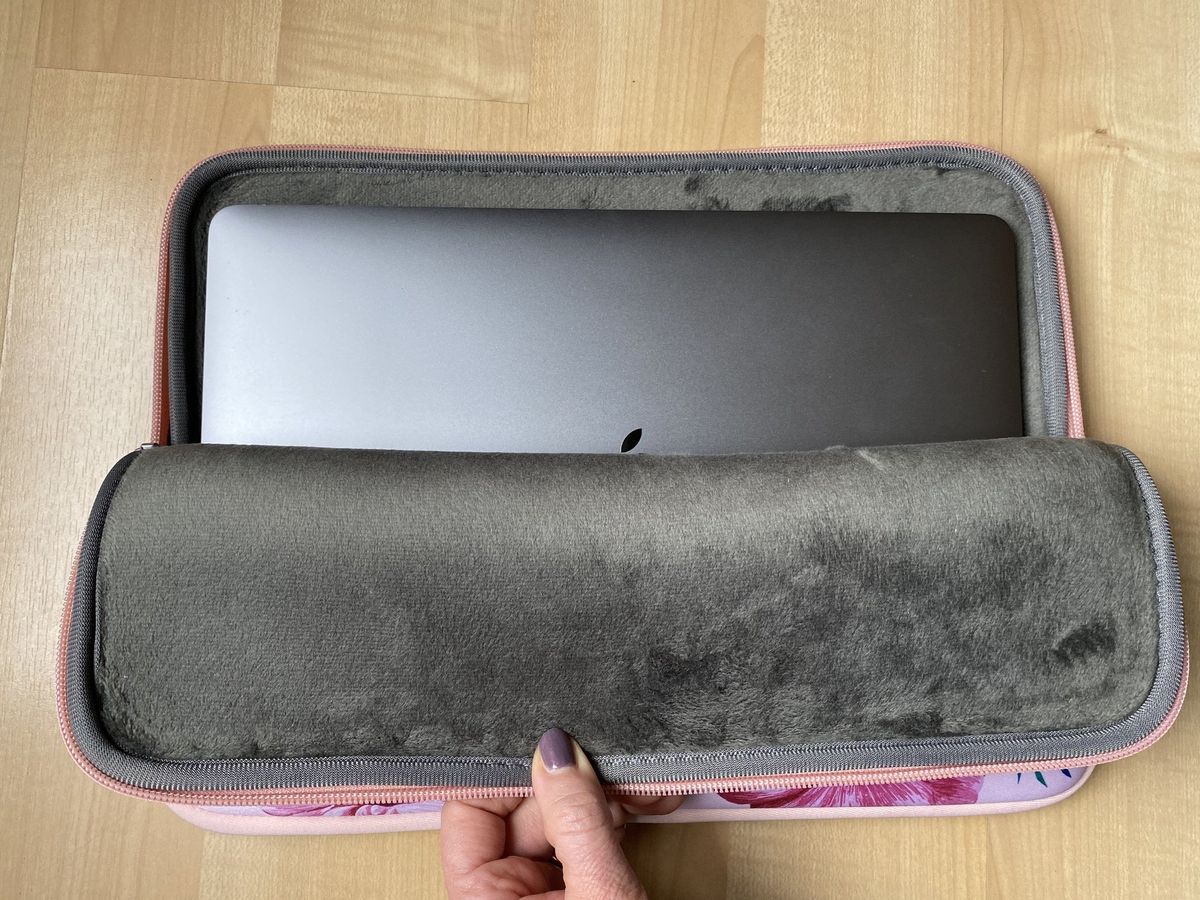 LAUT POP Protective Sleeve for MacBook