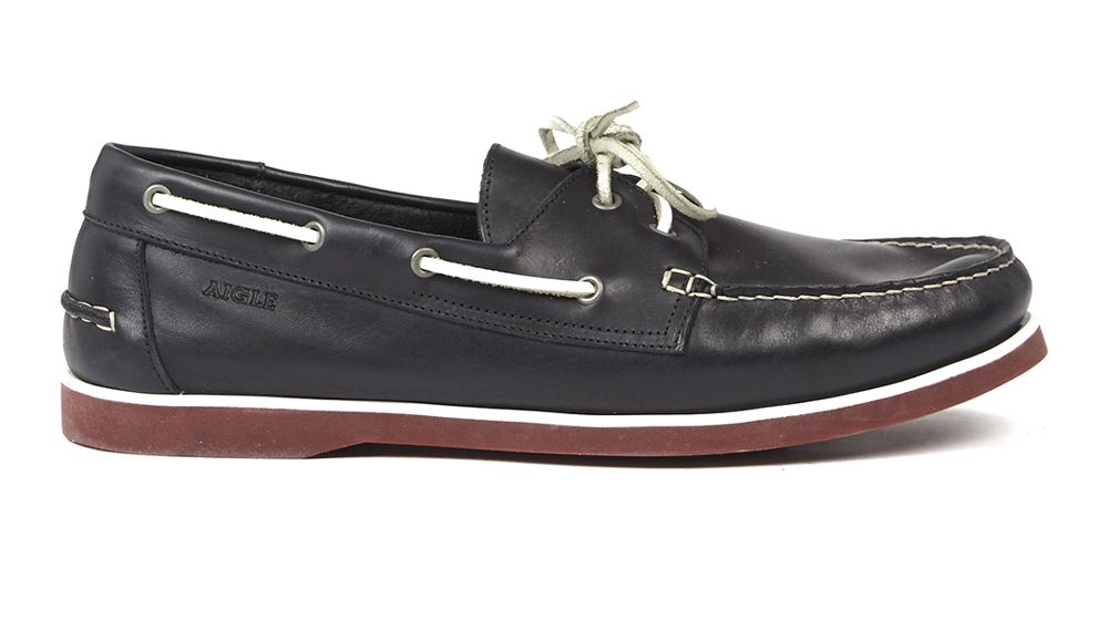 Shoe
