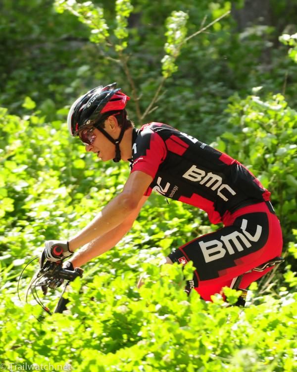 Stephen Ettinger (BMC) all alone in the forest