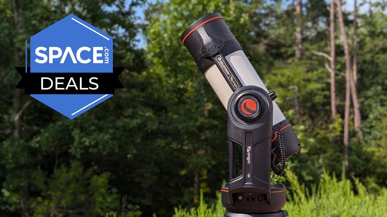 Looking for a skywatching Christmas gift? We have hunted down the best last-minute deals on telescopes, binoculars and more