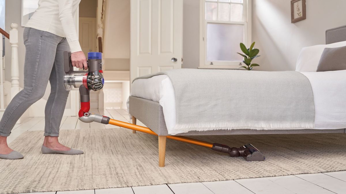 Dyson's new vacuum range bends so you don't have to | Top Ten Reviews