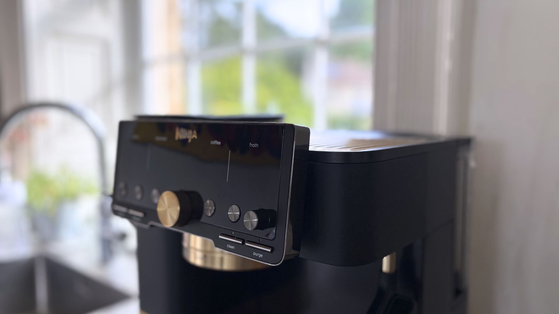 Accents and features added by David Beckham to the David Beckham Ninja Luxe Caf&amp;eacute; Pro Coffee Machine