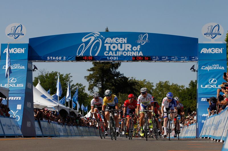 Mark Cavendish (Etixx-Quick Step) and Peter Sagan (Tinkoff-Saxo) after their narrow sprint finish
