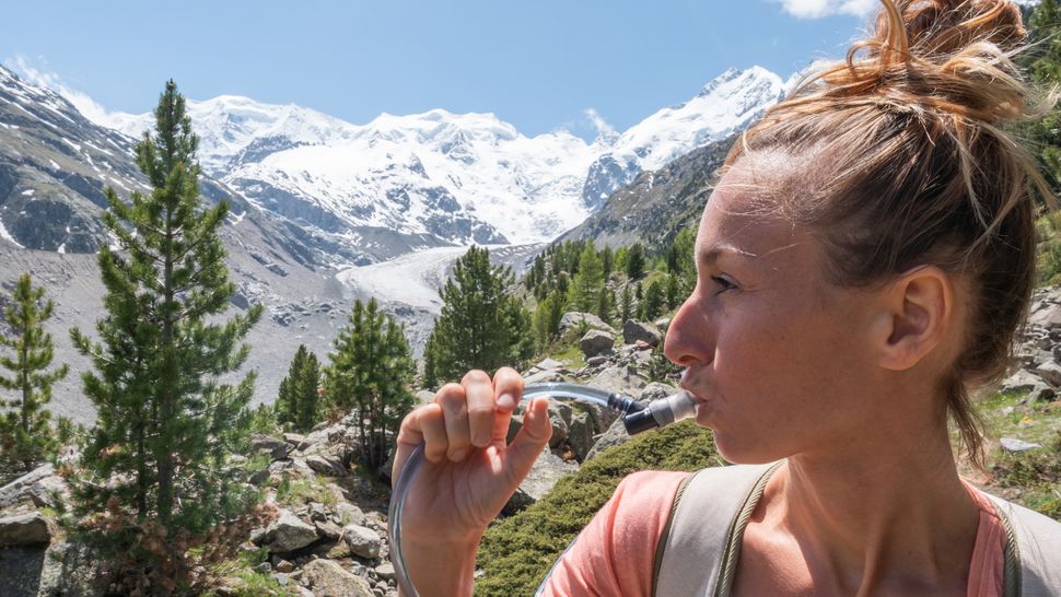 How to get rid of the plastic taste in a hydration bladder Advnture