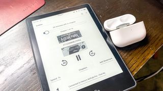 Listening to an audio book on the Kindle Paperwhite 2021