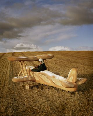 An image of Rollo Hesketh-Harvey and his baguette biplane