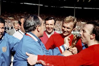ENGLAND WIN 1966 WORLD CUP