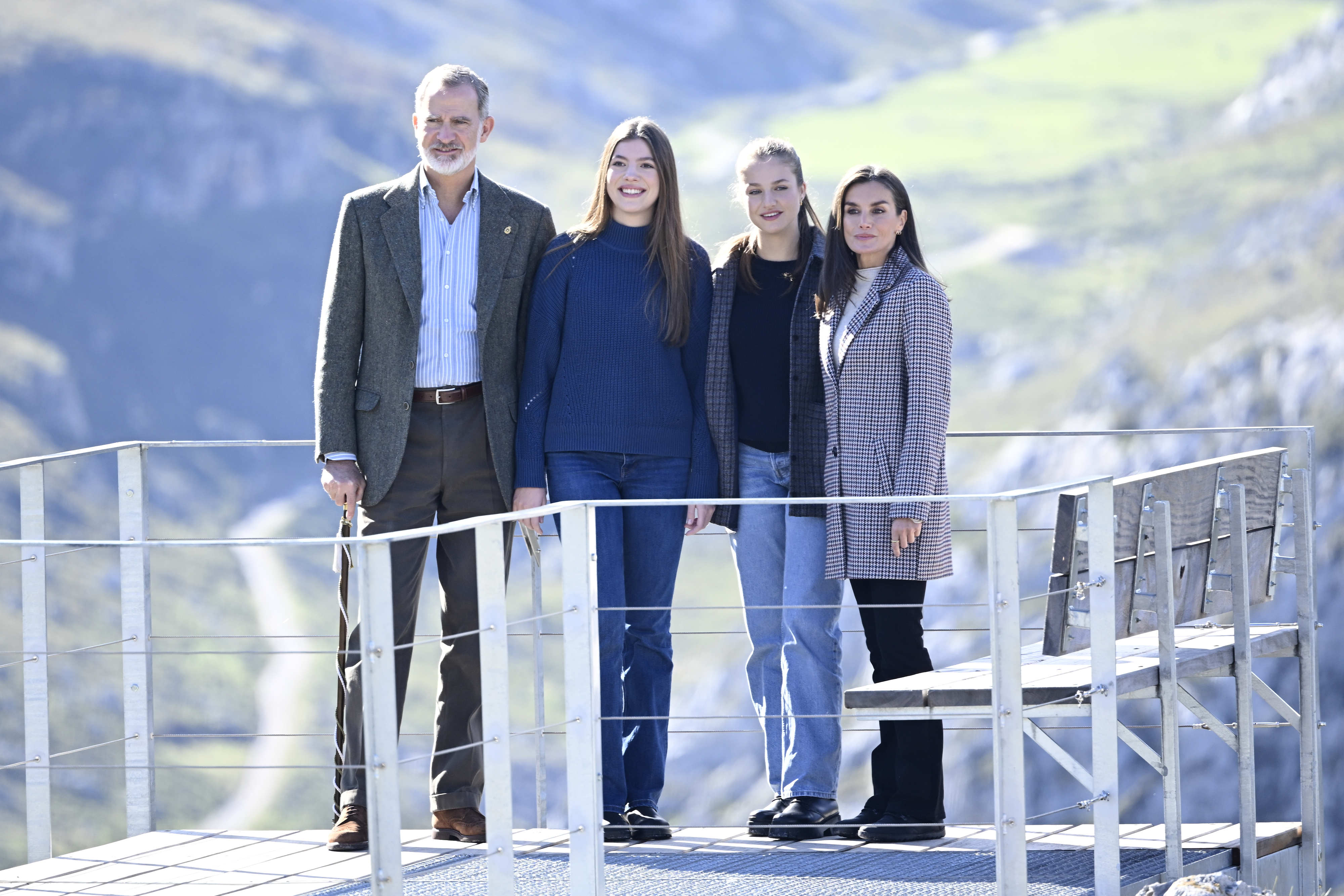 matching - spanish royal family