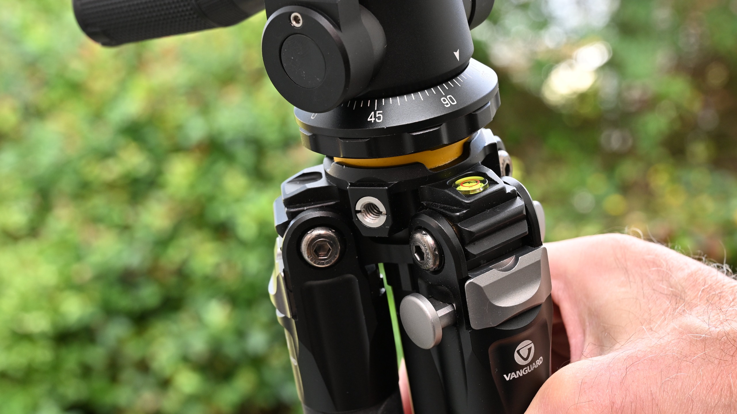 Vanguard Veo 5 264CO spotting scope tripod kit