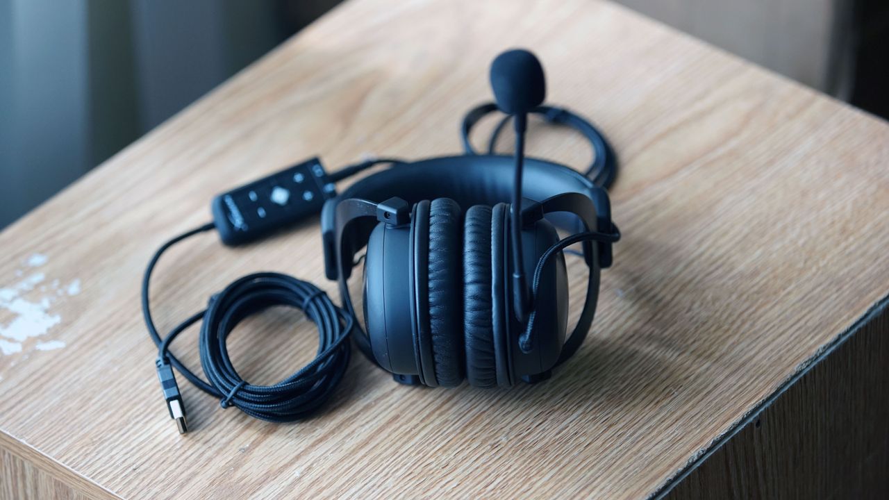 HyperX Cloud Core 7.1