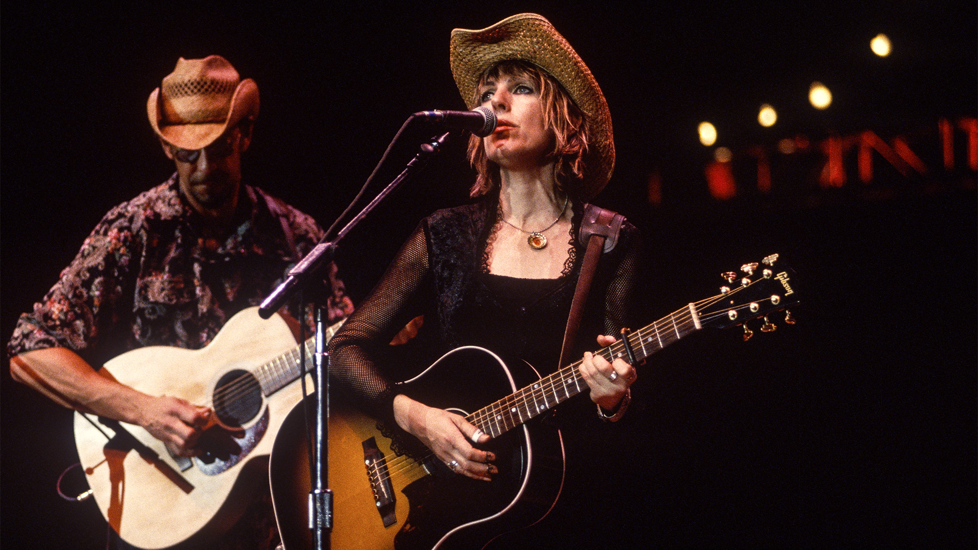 Lucinda Williams performs during Neil Young's Annual Bridge School benefit at Shoreline Amphitheatre on October 31, 1999 in Mountain View, California. 