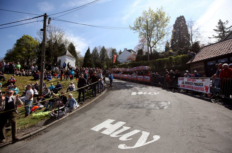 A climb that can only end in intense pain, the Mur de Huy