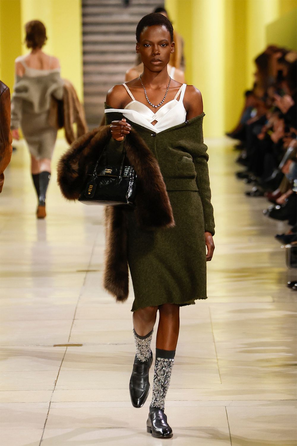 Feminine fashion on the fall/winter 2025 runway