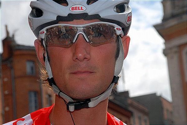 Frank Schleck (CSC-Saxo Bank) has prescription inserts in his Oakleys.