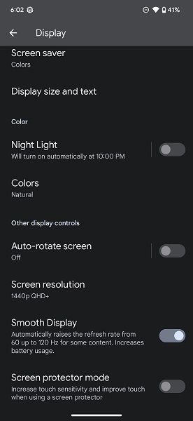 Android 13 QPR2 Beta 1 display settings.