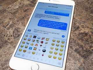 funny emoticons text messages iphone