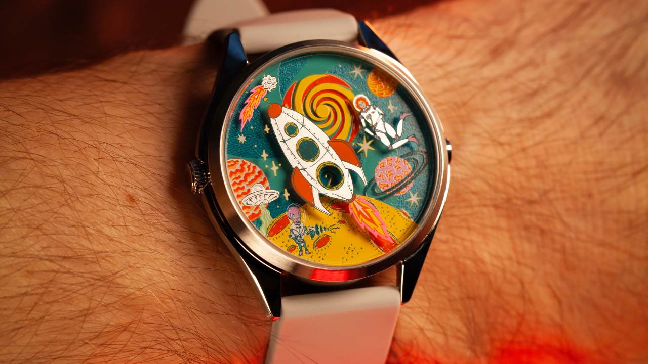 Mr Jones Watches Continuum