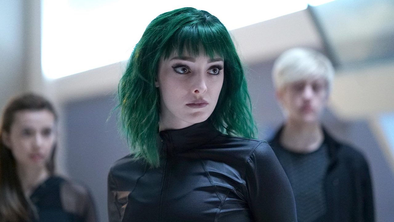 Emma Dumont as Polaris in The Gifted