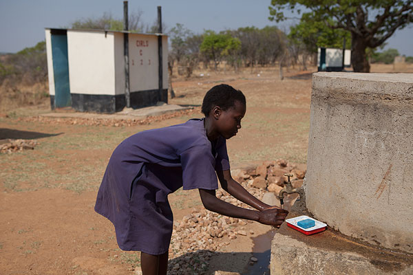Decanter Zambia WaterAid