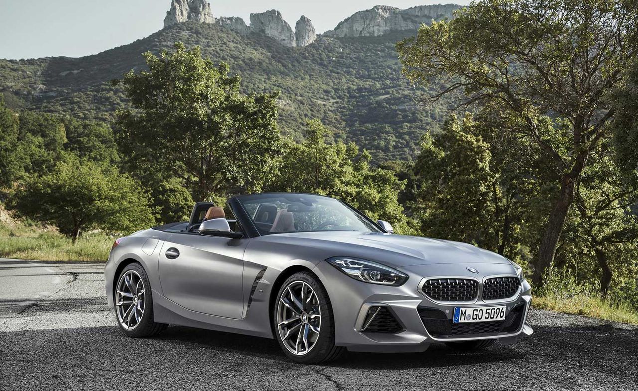 BMW Z4 exterior view