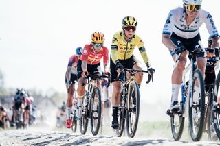 Pauline Ferrand-Prévot (Visma-Lease a Bike) on the cobbles of Paris-Roubaix Femmes 2025 with the Gravaa hub visible on her front wheel