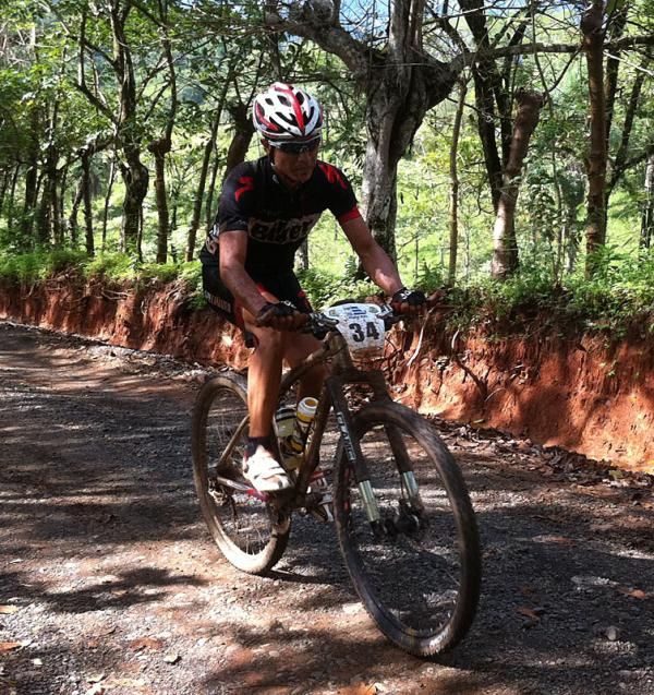 Milton Ramos (Specialized)