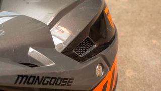 Mongoose Title full-face helmet