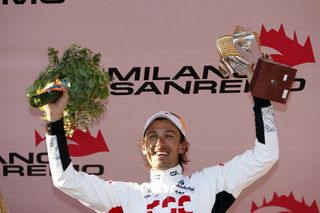Fabian Cancellara wins the 2008 Milan-San Remo