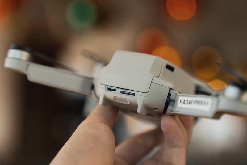 DJI Mavic Mini microSD slot