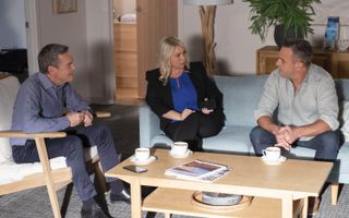 Neighbours spoilers, Paul Robinson, Lucy Robinson, Glenn Donnelly